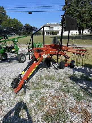 2024 Pequea HR1140 Equipment Image0