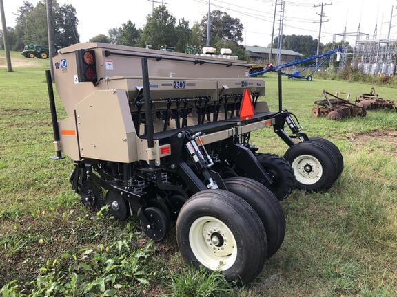 Image of Remlinger 2300 equipment image 3