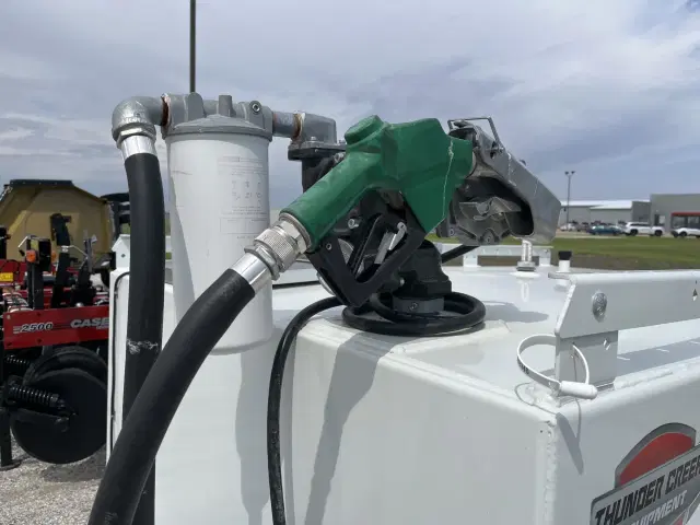 Image of Thunder Creek EV750 equipment image 4