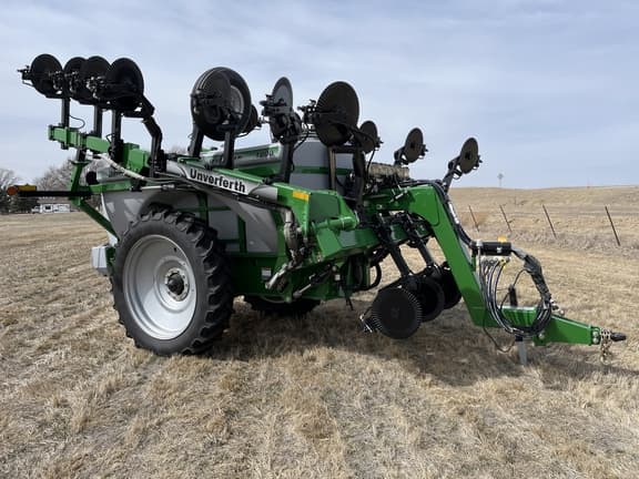 Image of Unverferth Nutrimax 1800 Primary image