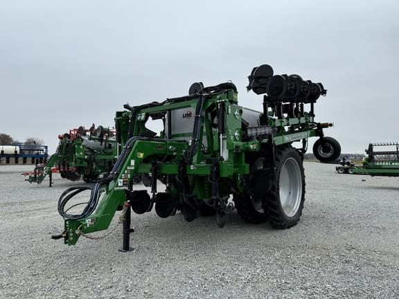 Image of Unverferth Nutrimax 2600 equipment image 1