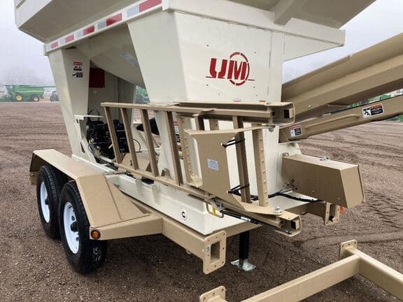 Image of Unverferth 2755XL equipment image 4