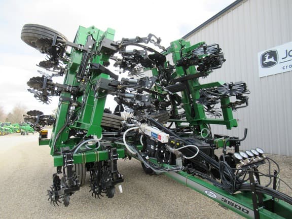 Image of Unverferth 3500 equipment image 4