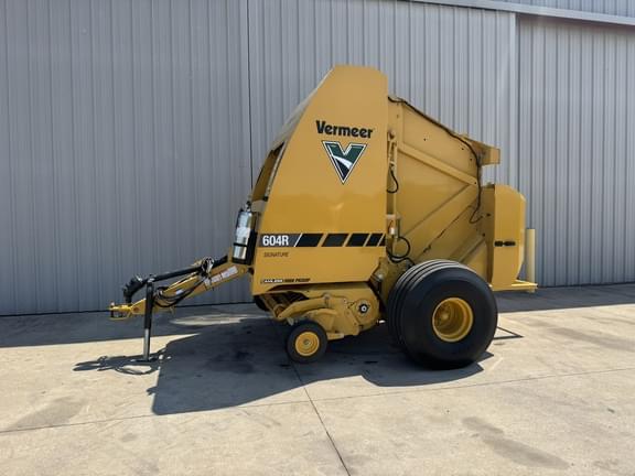 Image of Vermeer 604R Signature equipment image 1
