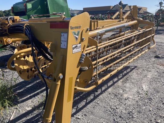 Image of Vermeer R2800 equipment image 3