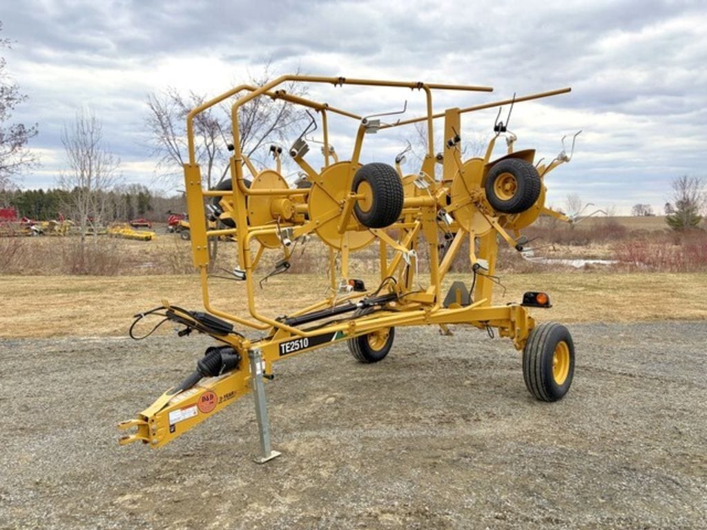 2024 Vermeer TE2510 Equipment Image0