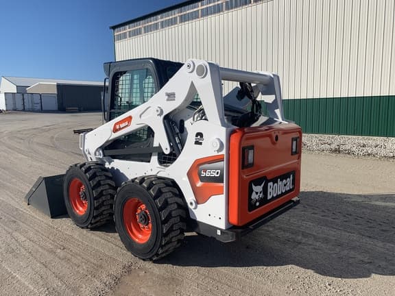 Image of Bobcat S650 equipment image 3