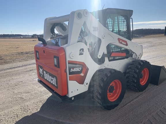 Image of Bobcat S650 equipment image 4