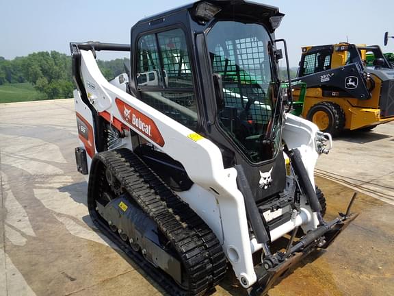 Image of Bobcat T66 equipment image 1