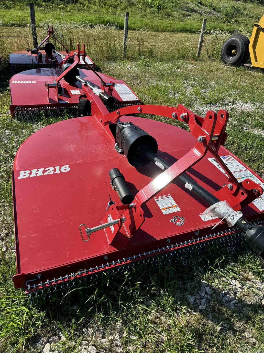 Image of Bush Hog BH216 Image 1