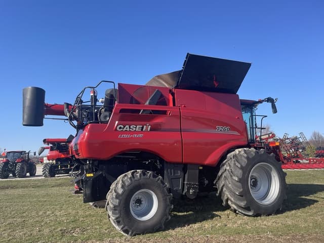Image of Case IH 7260 equipment image 2