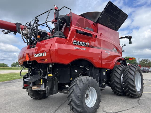 Image of Case IH 7260 equipment image 2