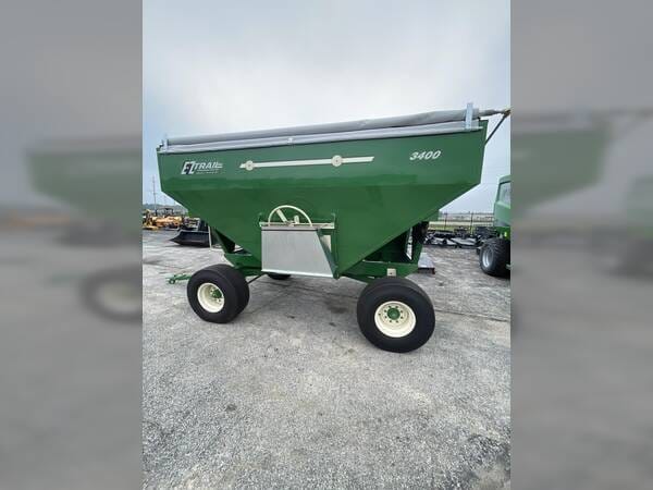 2025 E-Z Trail 3400 Equipment Image0