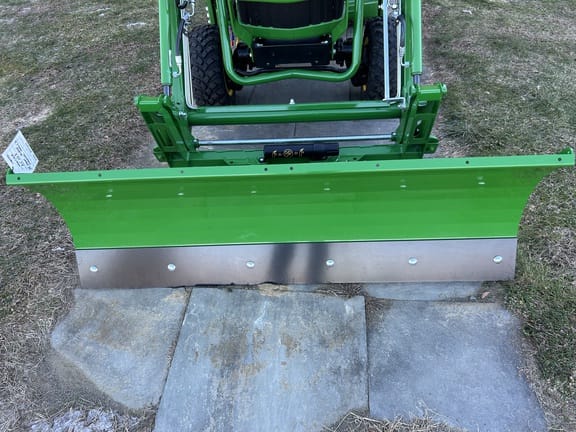 2025 Frontier AF10F Equipment Image0