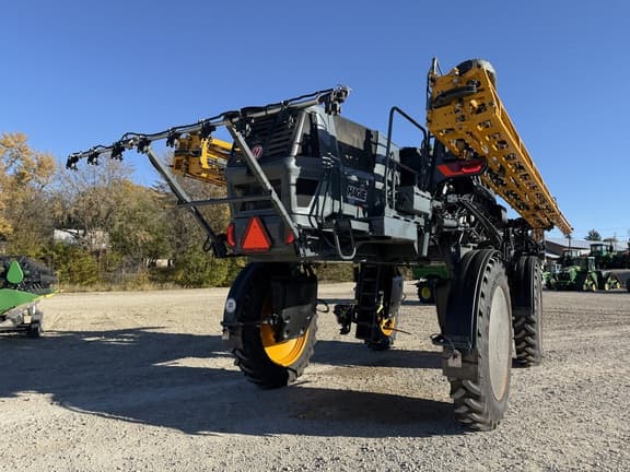 Image of Hagie STS12 equipment image 3