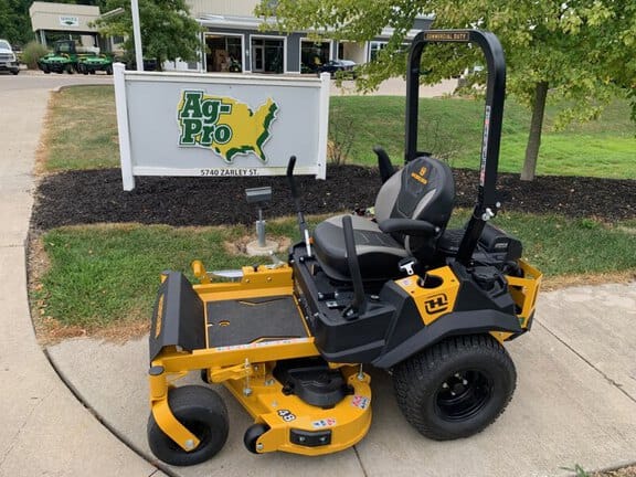 2025 Hustler FasTrak Equipment Image0