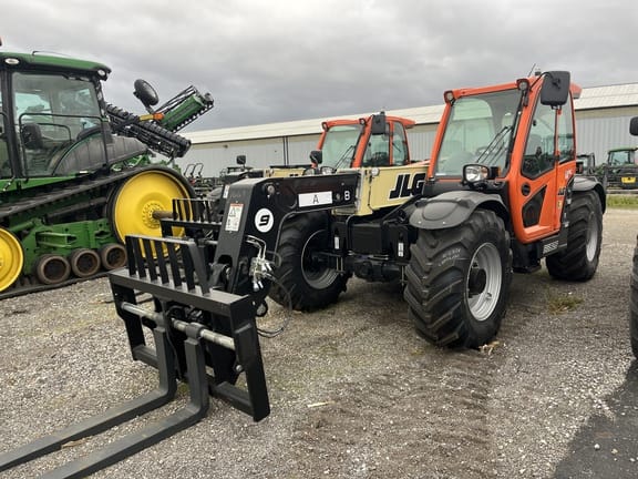 2025 JLG AG925 Equipment Image0