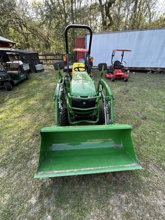 Image of John Deere 1023E equipment image 3
