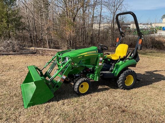 2025 John Deere 1023E Equipment Image0