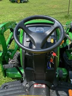 Image of John Deere 1023E equipment image 4