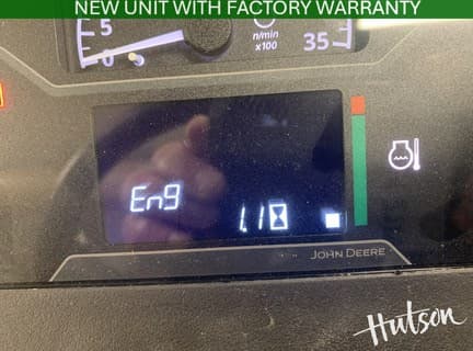Image of John Deere 1025R equipment image 4