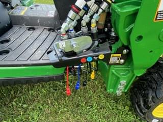 Image of John Deere 1025R equipment image 4