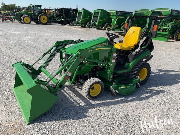 Image of John Deere 1025R equipment image 1