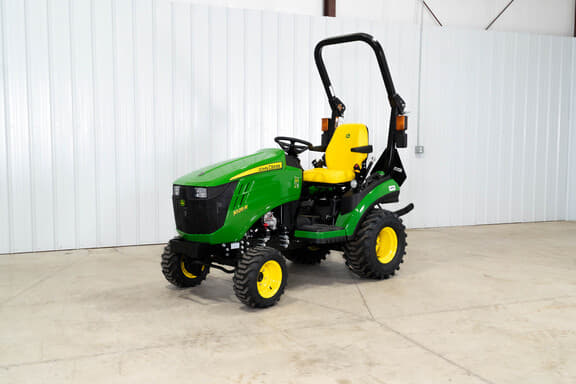 Image of John Deere 1025R equipment image 2
