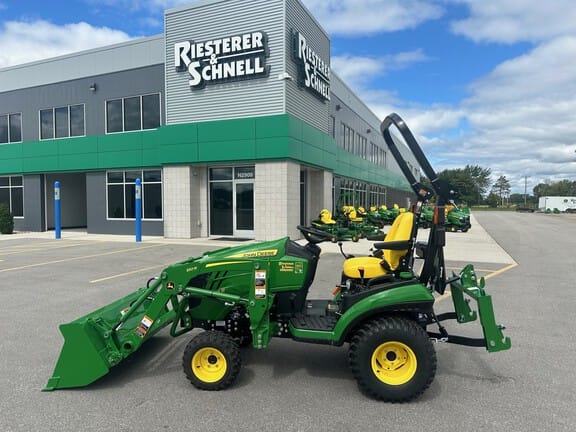 2025 John Deere 1025R Equipment Image0