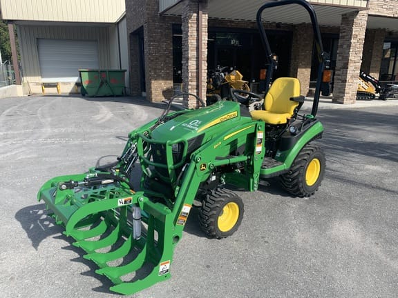 2025 John Deere 1025R Equipment Image0