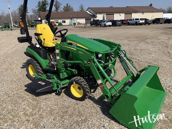 2025 John Deere 1025R Equipment Image0