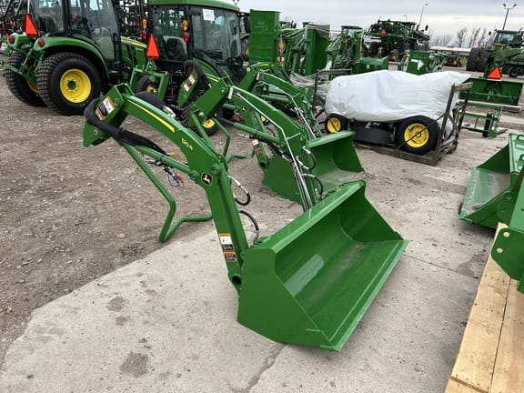 2025 John Deere 120R Equipment Image0