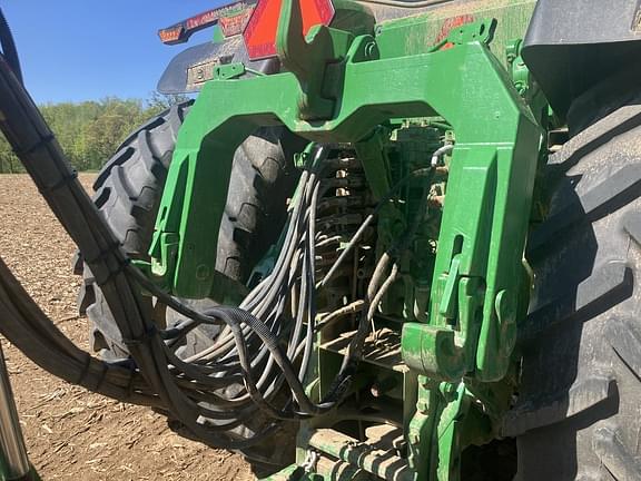 Image of John Deere 1775 equipment image 3