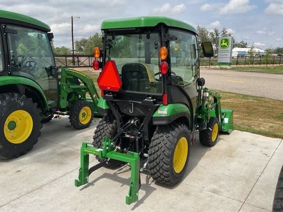 Image of John Deere 2025R equipment image 2