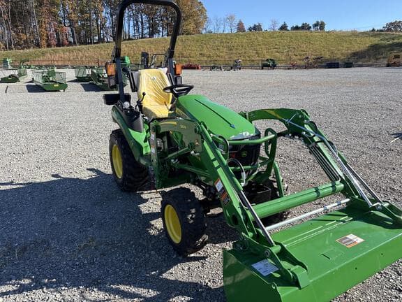 Image of John Deere 2025R equipment image 1