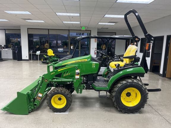 Image of John Deere 2025R equipment image 1