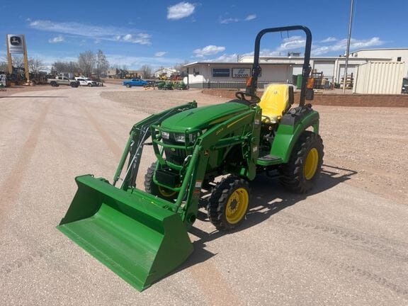2025 John Deere 2032R Equipment Image0
