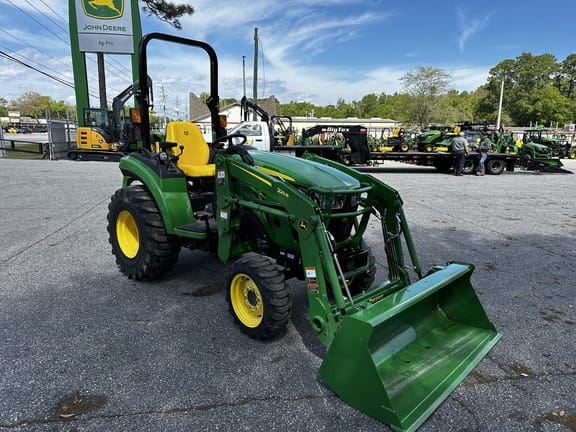 2025 John Deere 2032R Equipment Image0