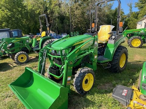 2025 John Deere 2032R Equipment Image0