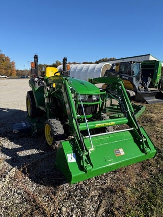 2025 John Deere 2038R Equipment Image0