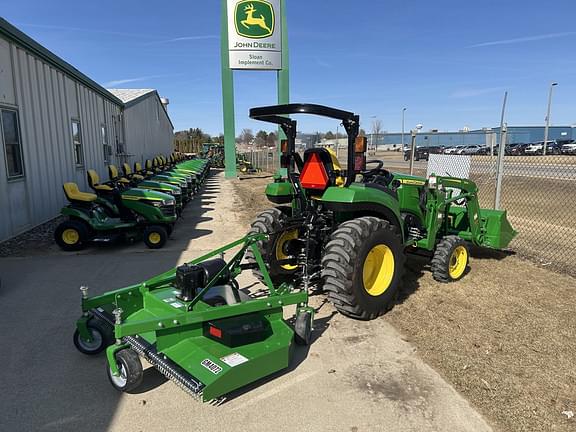Image of John Deere 2038R equipment image 2