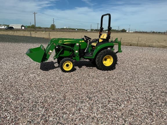 Image of John Deere 2038R equipment image 1