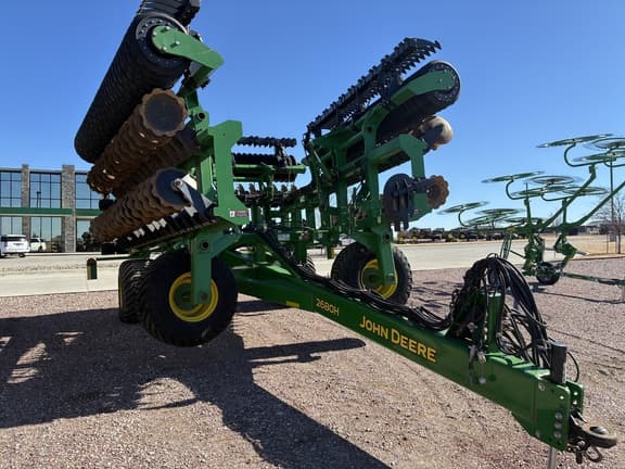 Image of John Deere 2680H equipment image 2
