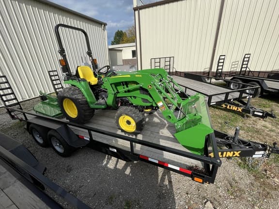 Image of John Deere 3025E equipment image 3