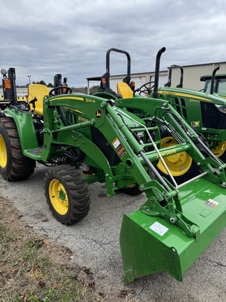 2025 John Deere 3033R Equipment Image0