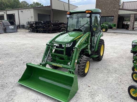 Image of John Deere 3033R equipment image 3