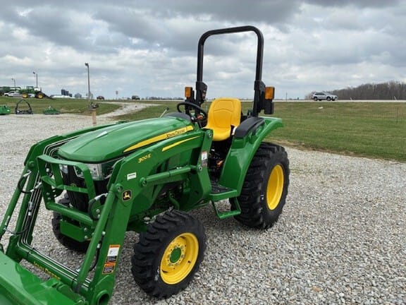 2025 John Deere 3035D Equipment Image0