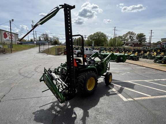 Image of John Deere 3038E equipment image 2
