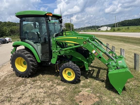 Image of John Deere 3039R Primary image