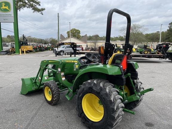 Image of John Deere 3043D equipment image 4